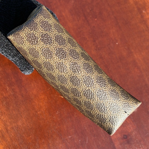 Celine pouch - Picture 9 of 16